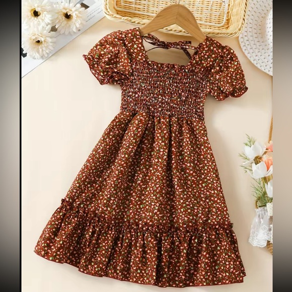 Other - Toddler Girls Puff Sleeve Floral Ruffle Dress